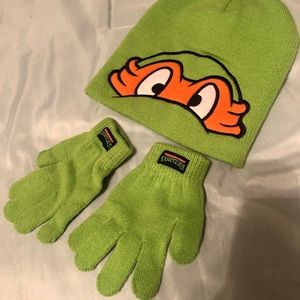 Kids Ninja Turtle Beanie & Gloves